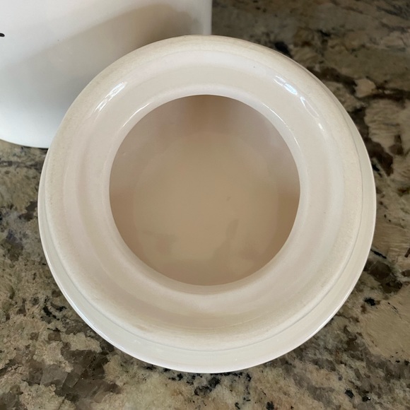 Rae Dunn Artisan Collection “Mine” Canister - Picture 4 of 8